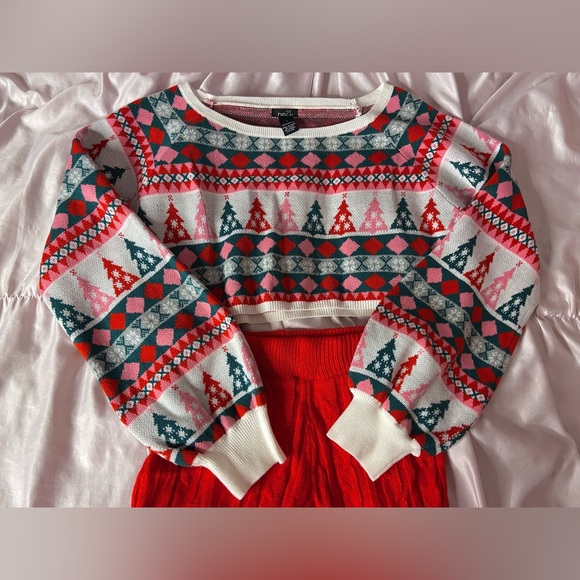 Cropped sweaters and shorts 3 piece set - Picture 2 of 3